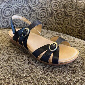 Dansko - Ruthie Black - Multiple Sizes (NEW W/ BOX)